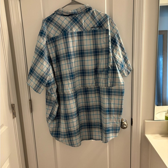 Under Armour duze 3xl light weight loose fitting - Picture 3 of 3